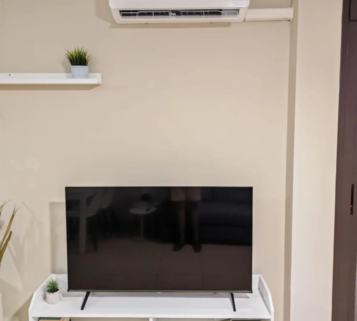 Beautiful Renovated Apartment With Terrace And Air Condition In Mocan 4 Palm Mar